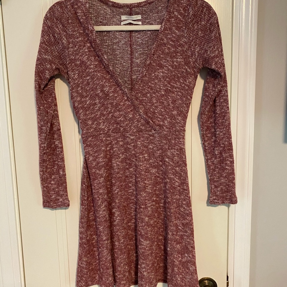 NWOT UO wrap style dress red.  Sz S